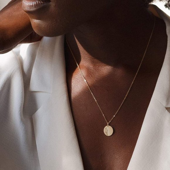 Tulip July Birth Flower Minimalist Charm Necklace - Picture 8 of 16